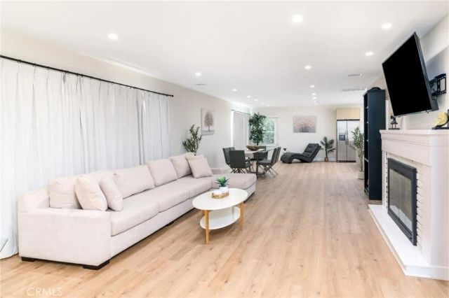 4711 Tyrone, Sherman Oaks, CA 91423