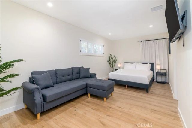 4711 Tyrone, Sherman Oaks, CA 91423
