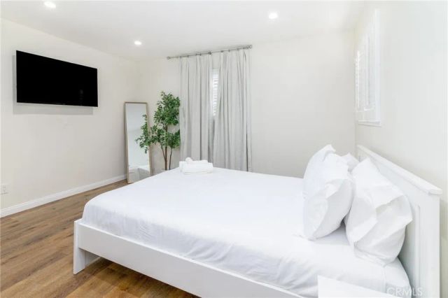 4711 Tyrone, Sherman Oaks, CA 91423