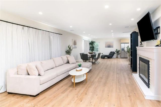 4711 Tyrone, Sherman Oaks, CA 91423