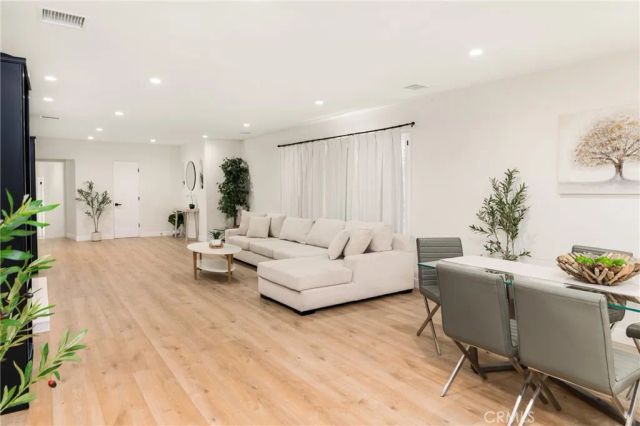 4711 Tyrone, Sherman Oaks, CA 91423