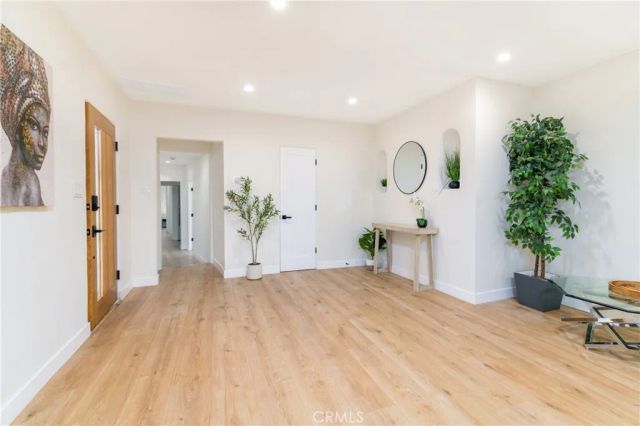 4711 Tyrone, Sherman Oaks, CA 91423