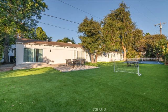 4711 Tyrone, Sherman Oaks, CA 91423