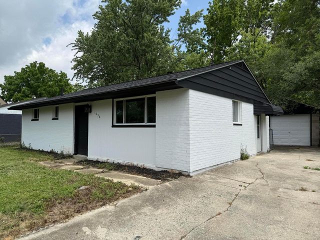 1656 Vilardo Lane, Columbus, OH 43227