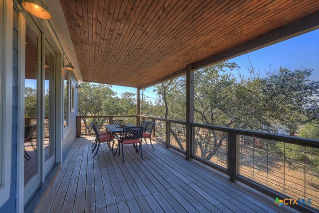 925 & 913 Glenn Dr Drive, Canyon Lake, TX 78133
