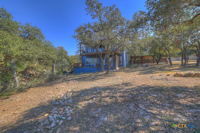 925 & 913 Glenn Dr Drive, Canyon Lake, TX 78133