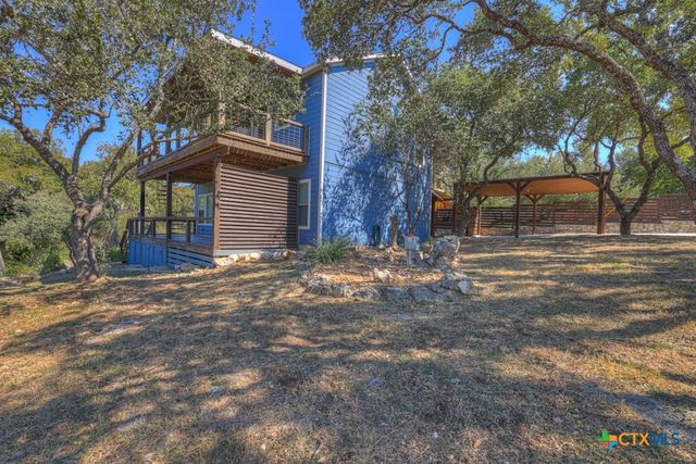 925 & 913 Glenn Dr Drive, Canyon Lake, TX 78133