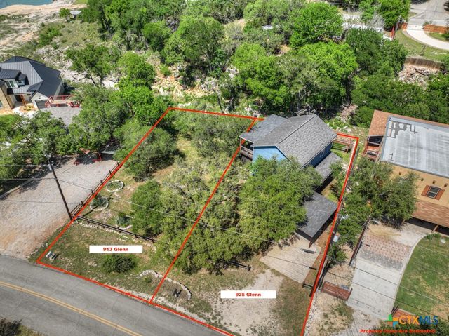 925 & 913 Glenn Dr Drive, Canyon Lake, TX 78133