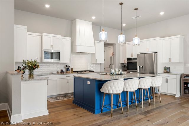 6924 Stonebrook Drive, Fort Smith, AR 72916