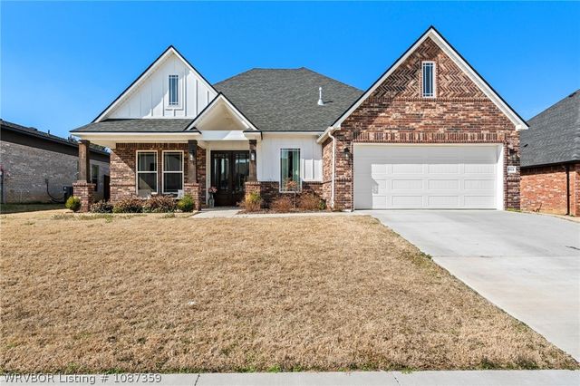 6924 Stonebrook Drive, Fort Smith, AR 72916