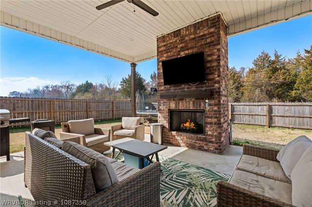 6924 Stonebrook Drive, Fort Smith, AR 72916