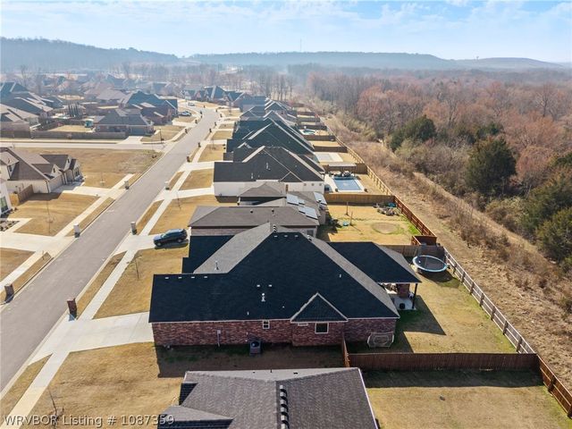 6924 Stonebrook Drive, Fort Smith, AR 72916