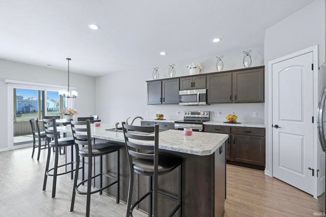 14719 Verona Lakes Passage, Fort Wayne, IN 46814