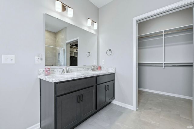 14719 Verona Lakes Passage, Fort Wayne, IN 46814