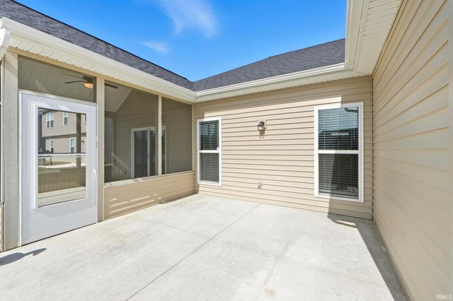 14719 Verona Lakes Passage, Fort Wayne, IN 46814