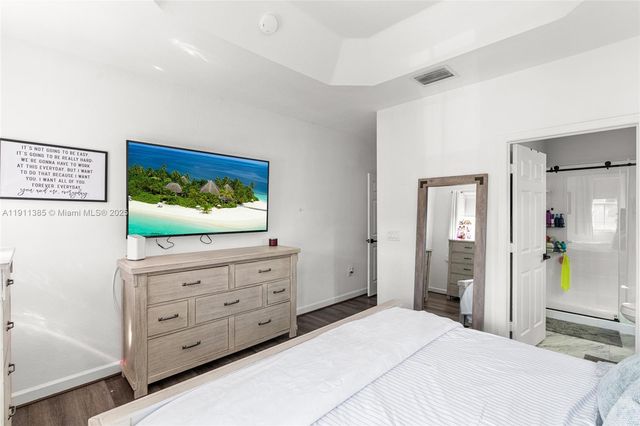 230 SE 29th Ave 21, Homestead, FL 33033