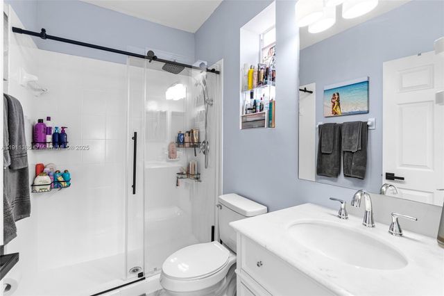 230 SE 29th Ave 21, Homestead, FL 33033