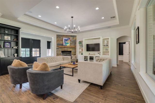 9908 Jamie Way, Choctaw, OK 73020