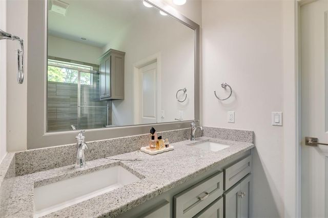 9908 Jamie Way, Choctaw, OK 73020