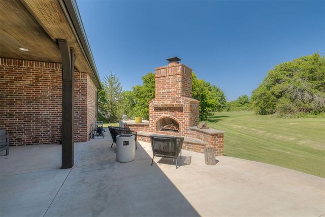 9908 Jamie Way, Choctaw, OK 73020