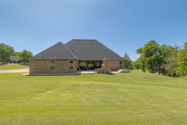 9908 Jamie Way, Choctaw, OK 73020