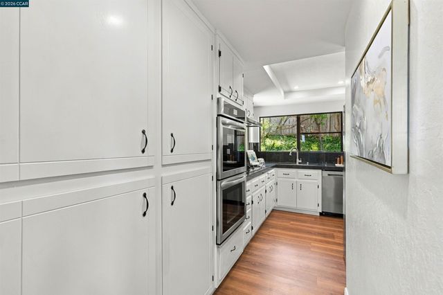4082 Treat Blvd, Concord, CA 94518