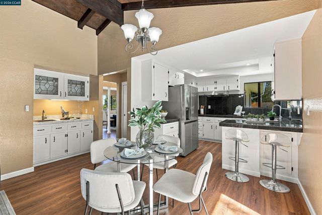 4082 Treat Blvd, Concord, CA 94518