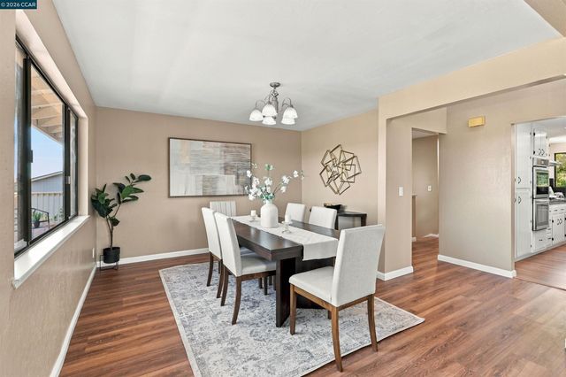 4082 Treat Blvd, Concord, CA 94518
