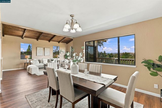 4082 Treat Blvd, Concord, CA 94518