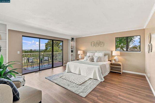 4082 Treat Blvd, Concord, CA 94518