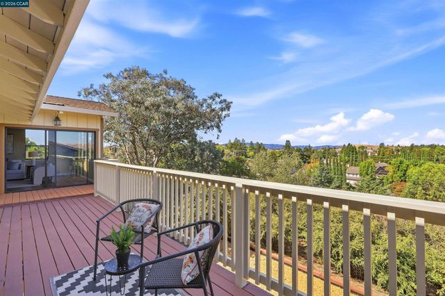 4082 Treat Blvd, Concord, CA 94518