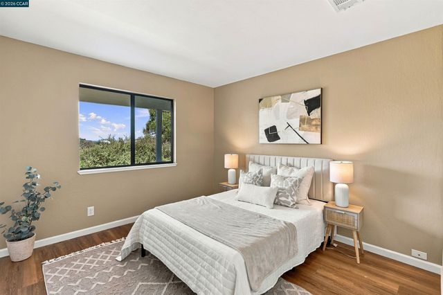 4082 Treat Blvd, Concord, CA 94518