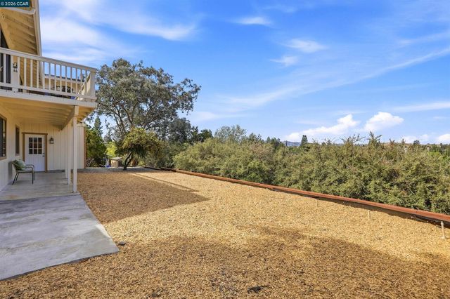 4082 Treat Blvd, Concord, CA 94518