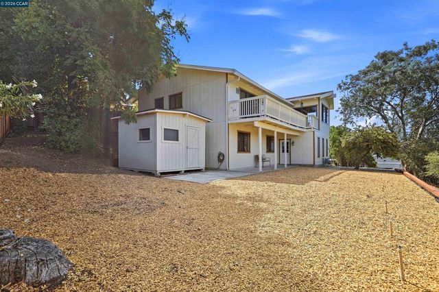 4082 Treat Blvd, Concord, CA 94518