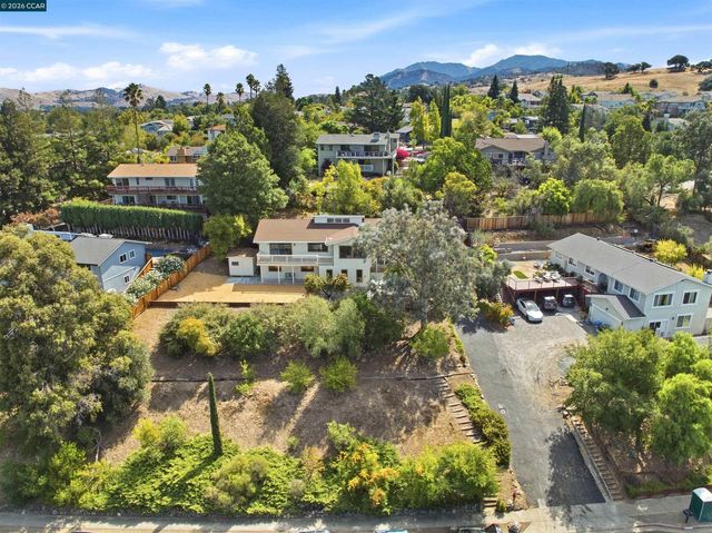 4082 Treat Blvd, Concord, CA 94518