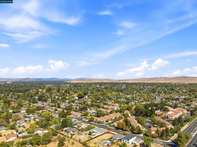 4082 Treat Blvd, Concord, CA 94518