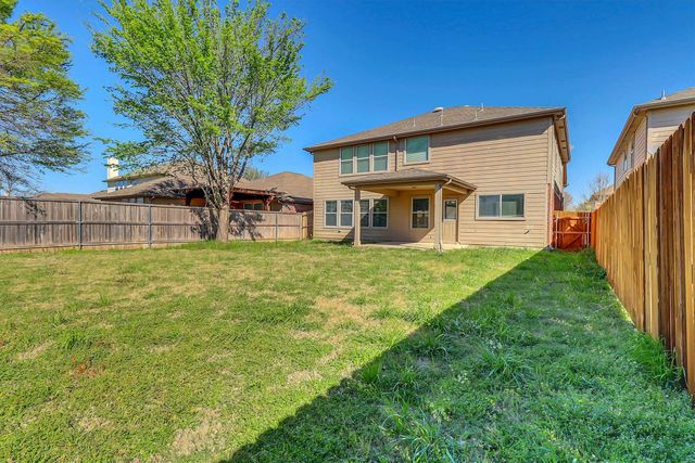 2045 Hanakoa Falls Drive, Anna, TX 75409