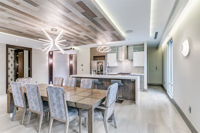 4005 Gaston Avenue, Dallas, TX 75246