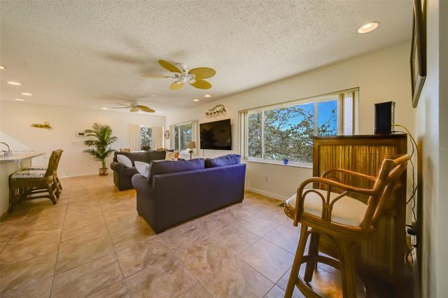 18111 1ST STREET E, Redington Shores, FL 33708