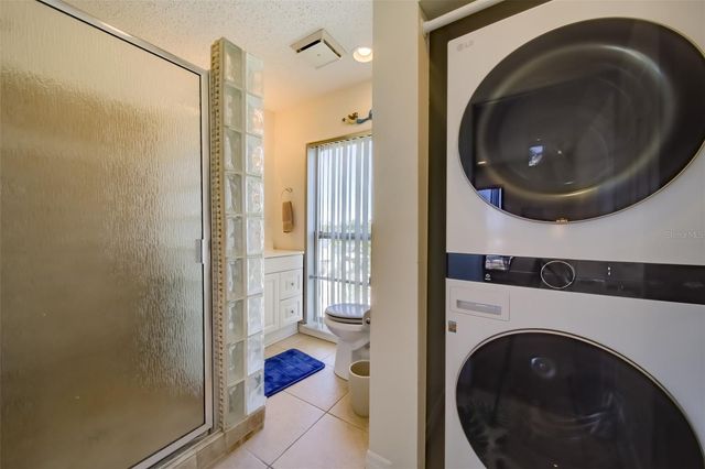 18111 1ST STREET E, Redington Shores, FL 33708