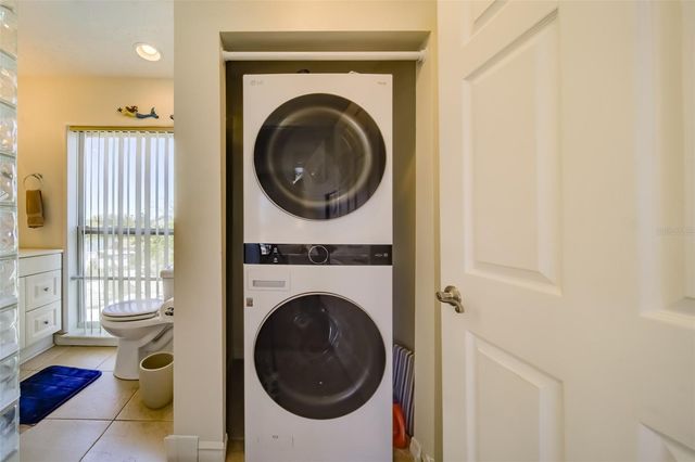 18111 1ST STREET E, Redington Shores, FL 33708