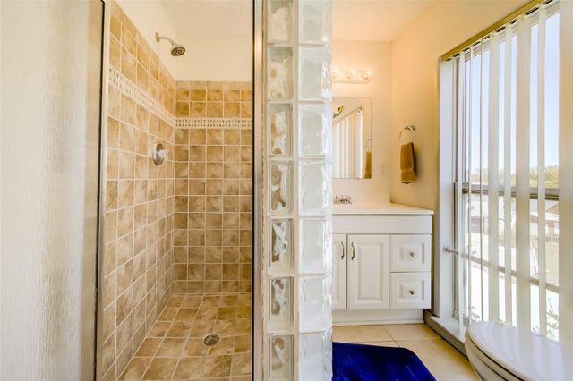 18111 1ST STREET E, Redington Shores, FL 33708