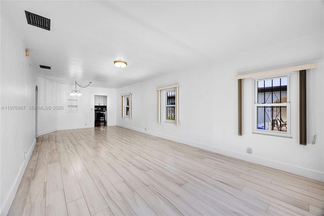 150 SW 58th Ave 150, Miami, FL 33144