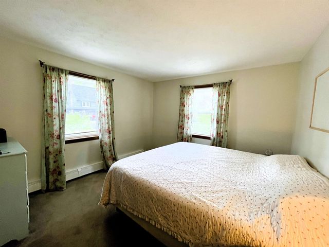 19 Edgewood Street, Milford, NH 03055