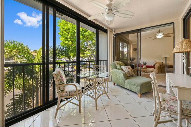 5450 Verona Drive O, Boynton Beach, FL 33437