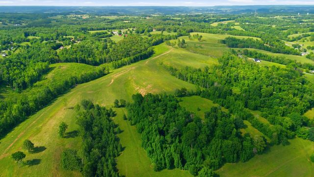 528 Sumac Rd, Pulaski, TN 38478