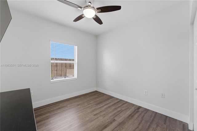 2381 NE 4th St, Homestead, FL 33033