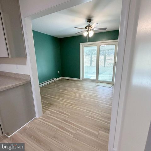 155 BUCHANAN VALLEY RD, Orrtanna, PA 17353