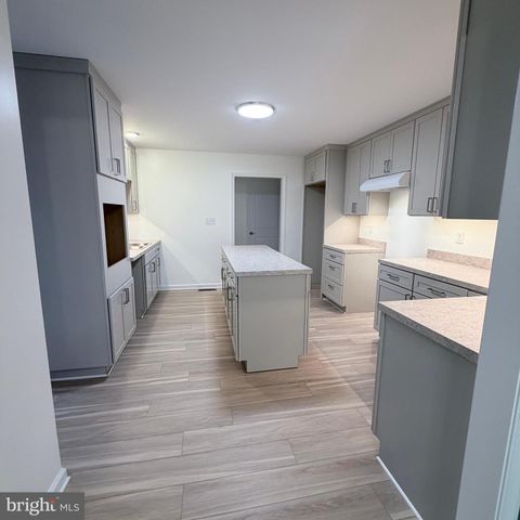 155 BUCHANAN VALLEY RD, Orrtanna, PA 17353