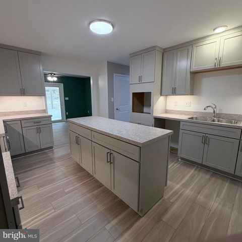 155 BUCHANAN VALLEY RD, Orrtanna, PA 17353